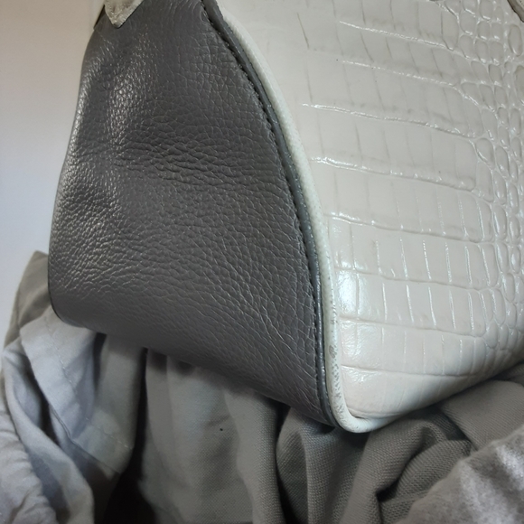 BRAHMIN HUDSON CREAM/GRAY SATCHEL - Picture 13 of 13